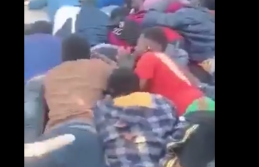 Tunisie : Terribles images des centaines de migrants dans le désert… (vidéo)