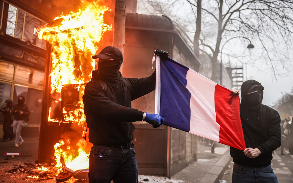 Bougane Guèye Dany : « La révolte des jeunes en France est une manière de dire : « non plus jamais ça » »