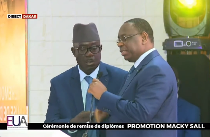 Le show de Macky Sall et Khadim Samb: « Il faut parler français » (vidéo)