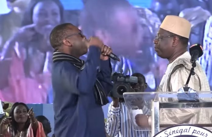 La réaction de Youssou Ndour après le discours de Macky Sall:  » Yay Gor, tu viens d’honorer tout un peuple « 