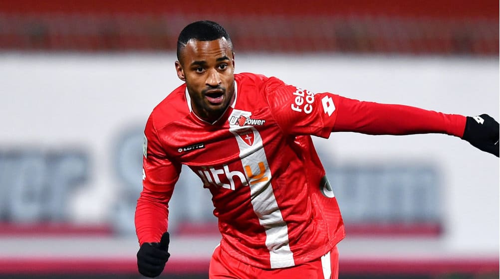 Davide Diaw, attaquant sénégalais, en route pour Bari en deuxième division italienne
