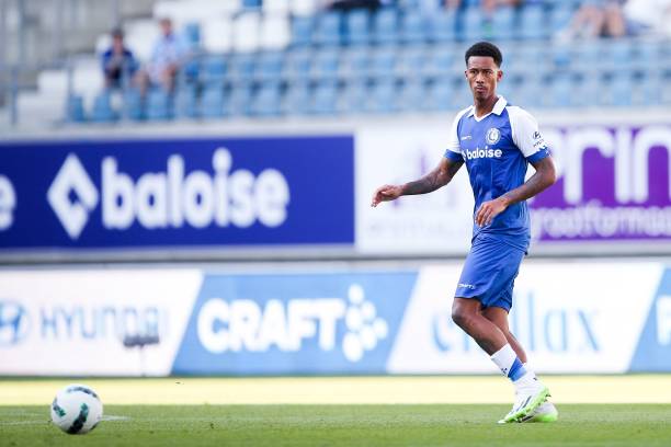 La Gantoise triomphe contre Apoel Nicosie en match aller des barrages de la Conference League