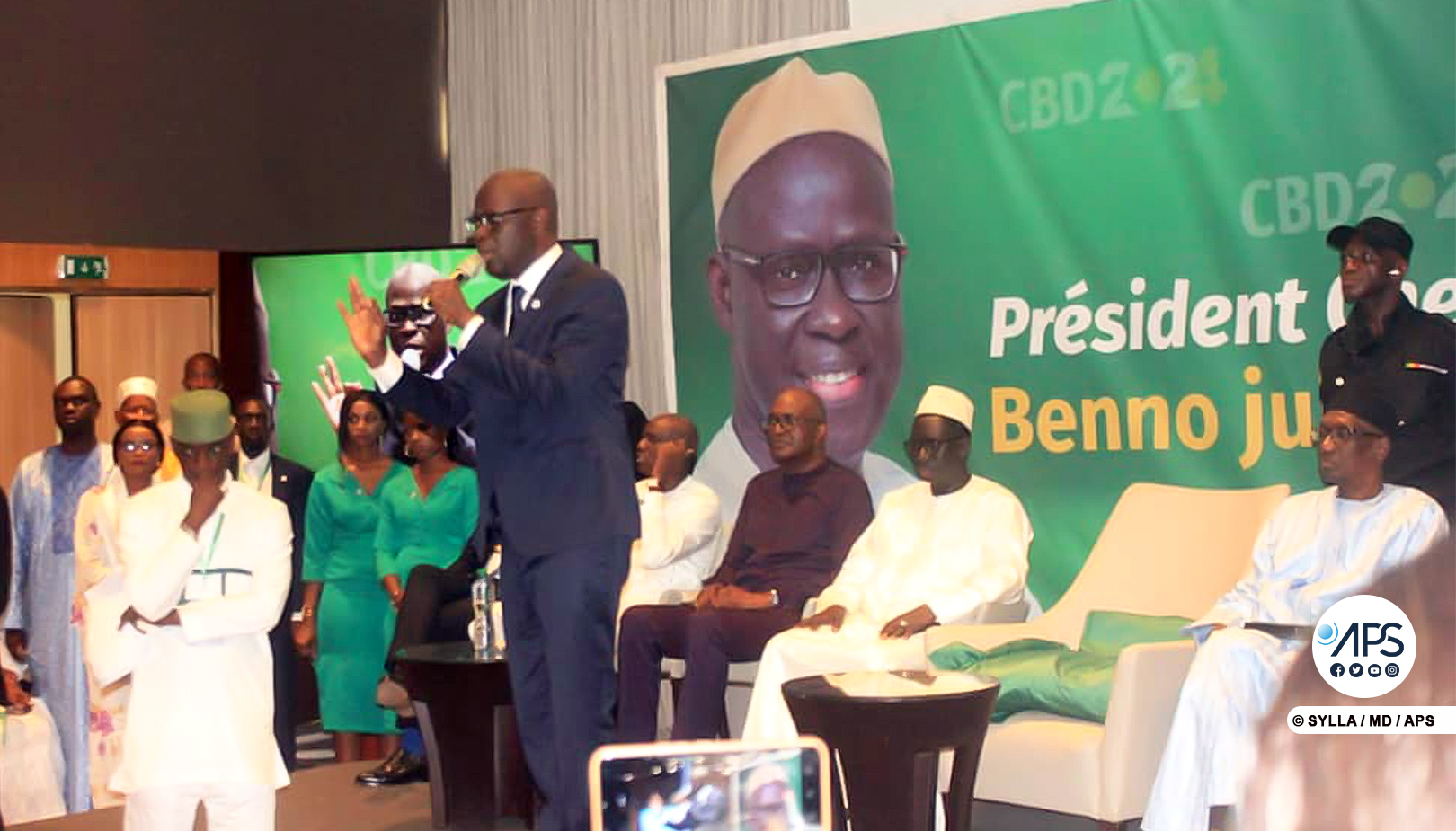 Photo – Cheikh Bamba Dièye, secrétaire général du FSD-BJ, annonce sa candidature à l’élection présidentielle 2024 au Sénégal