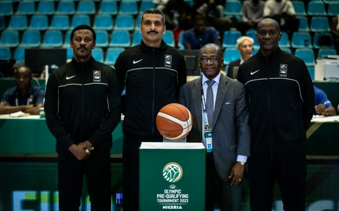 Basket – Tournoi préolympique : Ce trio d’arbitres saboteurs de matchs de la FIBA