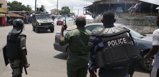 La Junte Maintient Le Couvre Feu Au Gabon Jusqu Nouvel Ordre