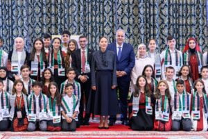 La Princesse Lalla Hasnaa reçoit des enfants maqdessis à Rabat