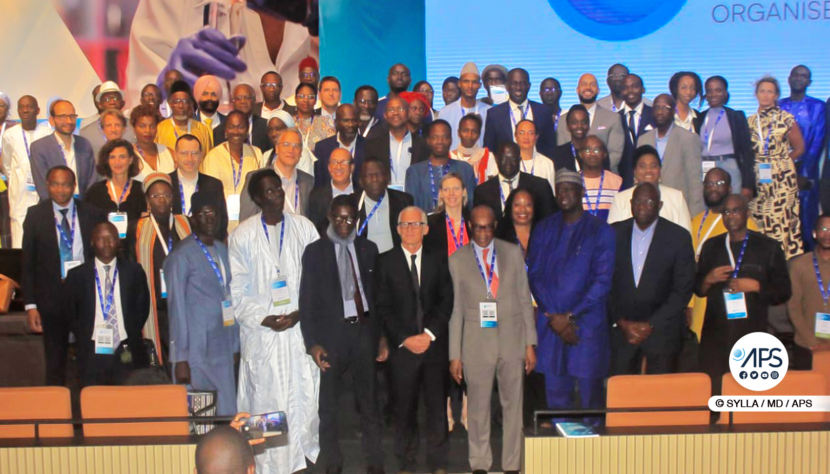(2) Photos: Appel à une collaboration internationale pour lutter contre les maladies non transmissibles en Afrique