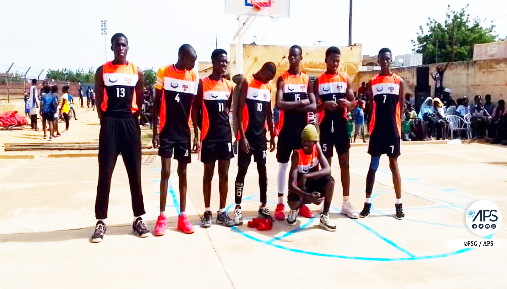 2 Photos Deuxième édition du tournoi international de basket Un