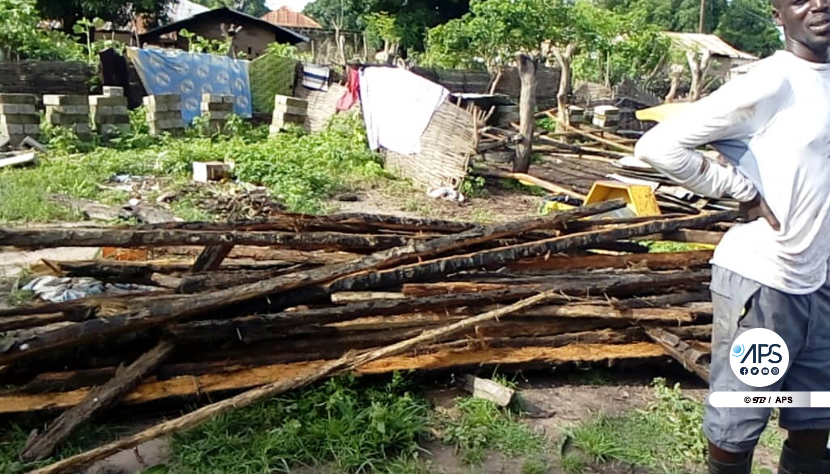 (2) Photos - Sédhiou: Une cinquantaine de maisons endommagées par une forte pluie et des vents