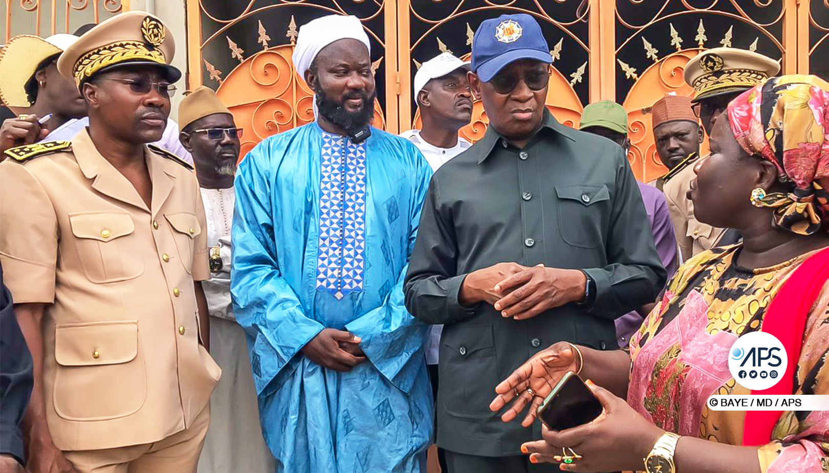 (2) Photos – Serigne Mbaye Thiam, ministre de l’Eau, évalue les mesures d’approvisionnement en eau à Kaolack