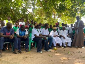 (3) Photos - Abdou Badji clôture son 5e camp de vacances à Thionck-Essyl avec une randonnée populaire