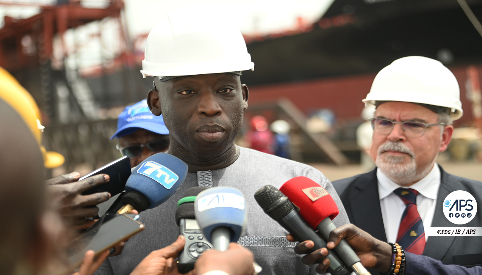 (3) Photos: José Maria Costa explore les opportunités de coopération maritime entre le Portugal et le Sénégal