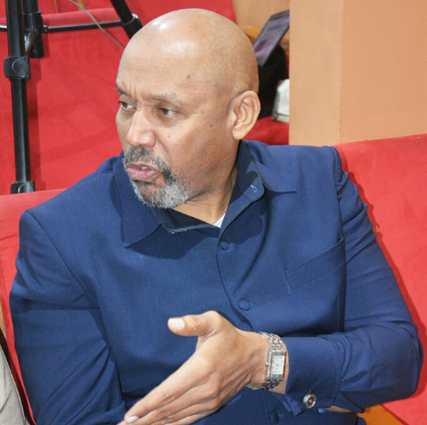 Basket sénégalais en crise : Joseph Lopez critique la hâte dans la nomination du futur Directeur technique national