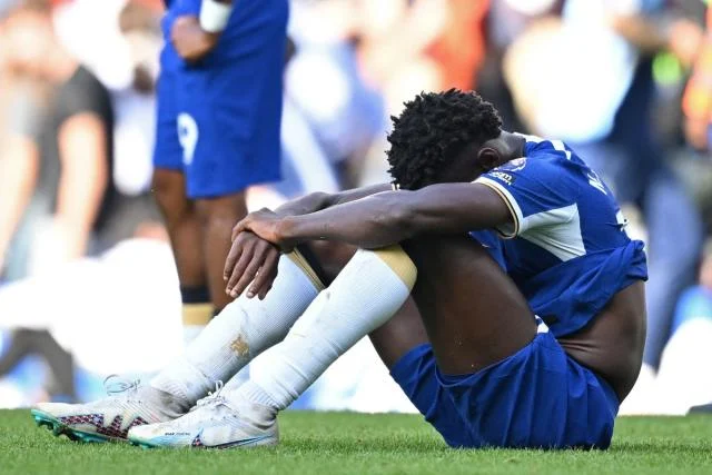 Chelsea sans son attaquant vedette pour le prochain match: une sanction qui ne laisse pas indifférent