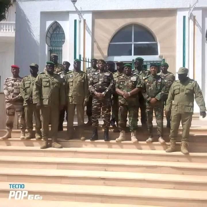 France : retrait des forces françaises du Niger, une décision qui provoque des réactions