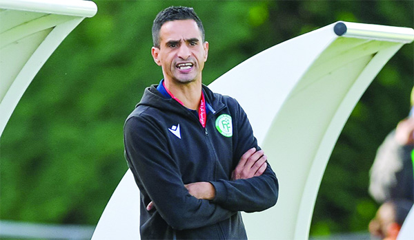 La Fédération de football des Comores met fin à l’aventure de Younes Zerdouk suite à l’échec de la Can 2023