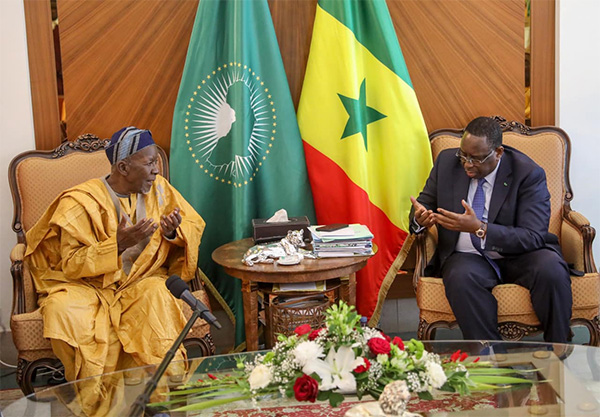 Macky Sall dévoile une tentative méconnue de médiation au Niger par Cheikh Mahi Ibrahima Niass