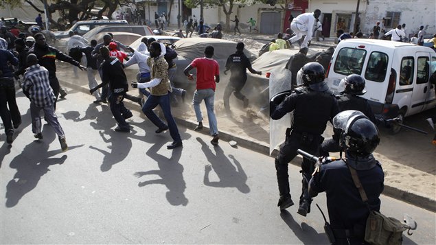 Khossanto: le procureur ordonne la libération des 37 manifestants arrêtés