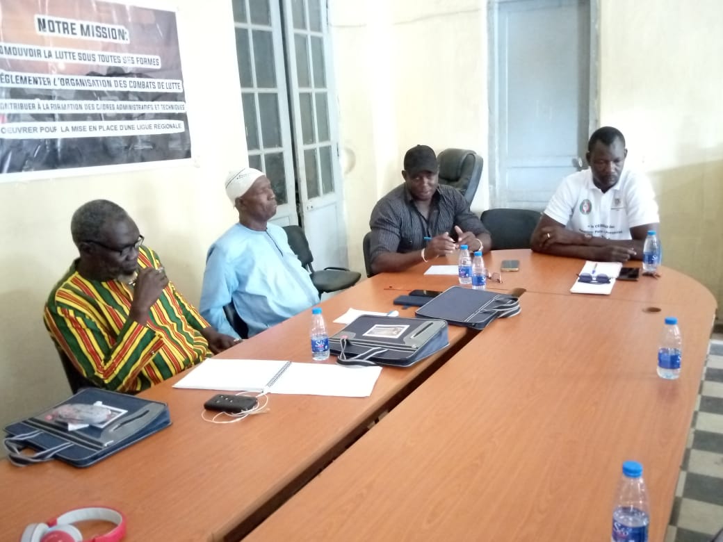 Rencontre Cruciale du Bureau Exécutif du CRG et les Acteurs de la Lutte à Thiès