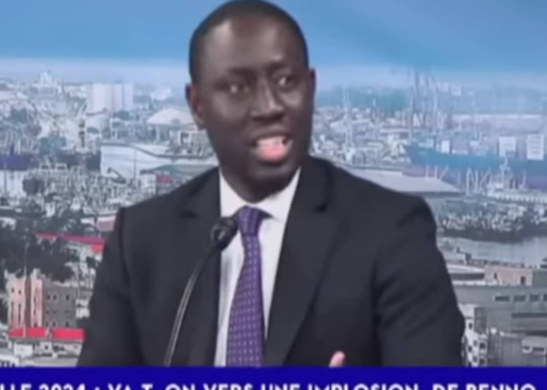 Pape Malick Ndour: « Je n’ai pas jugé nécessaire de renouveler mon passeport expiré » (vidéo)