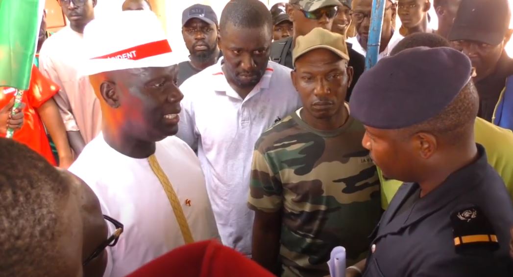 Richard-Toll : La police interpelle Malick Gackou en plein meeting (Vidéo)