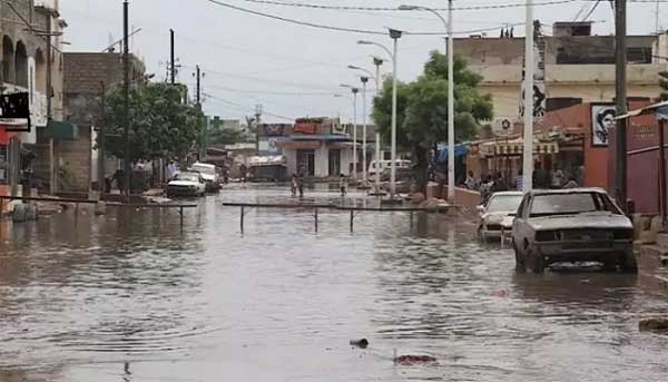 Saint-Louis : Plusieurs maisons sous les eaux, des populations pataugent…