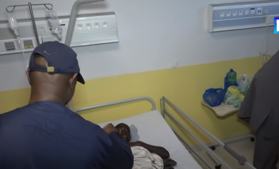 Khossanto : La visite de Antoine Félix Diome aux 37 blessés (vidéo)