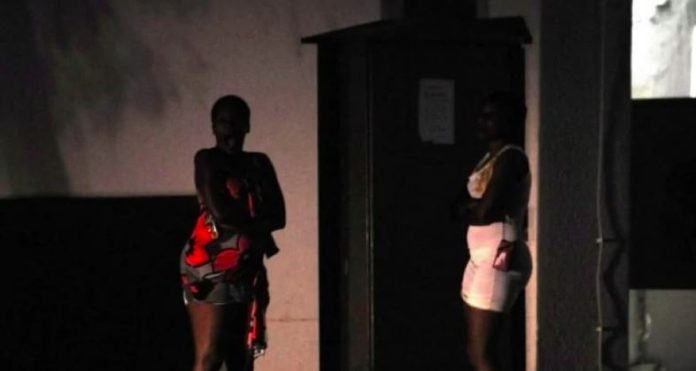 Prostitution clandestine et trafic de drogue, 5 personnes arrêtées à Mbacke