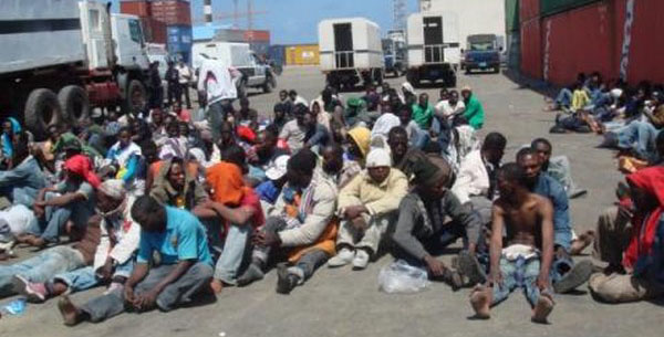 Débarquement inattendu de 372 migrants au large des îles Canaries