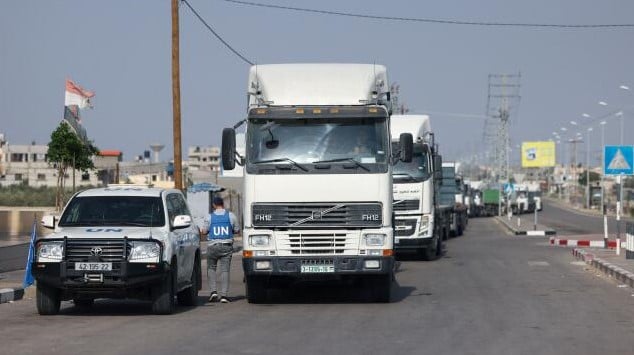 Gaza Deuxième convoy daide humanitaire arrive une réponse à la