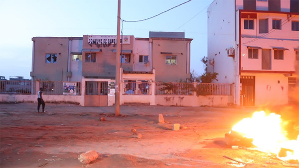 Photo: Vives tensions à Bambilor : Manifestation contre le saccage d’un site de 22ha par un promoteur