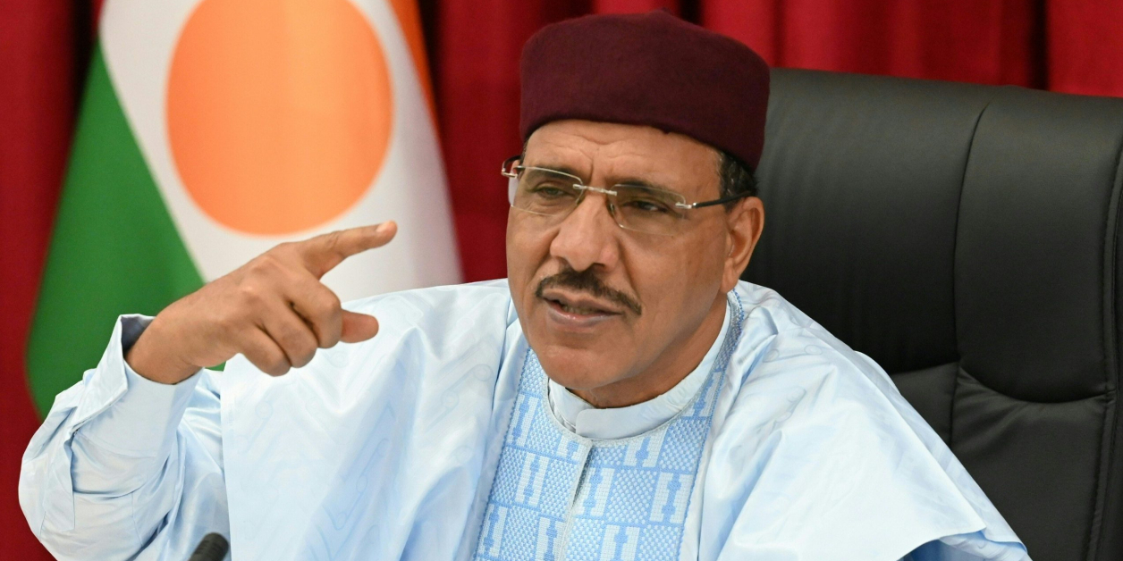 Tentative d’évasion: L’ex-président nigérien Mohamed Bazoum arrêté !