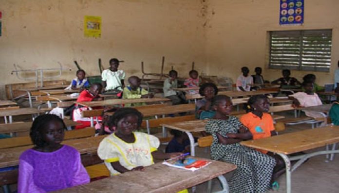 Goudiry : 216 écoles publiques ne fonctionnent pas « faute d’enseignants »