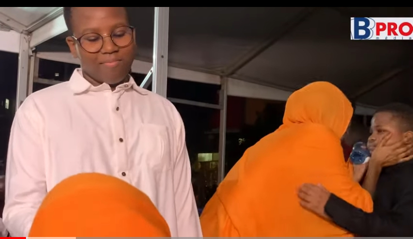 Les images des enfants de Moumy Seck touchent les cœurs (vidéo)