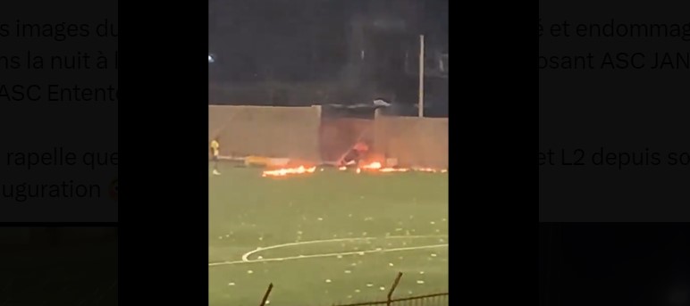 (Vidéo) Navétanes : Le stade municipal des Parcelles Assainies vandalisé, la pelouse brûlée, Regardez !