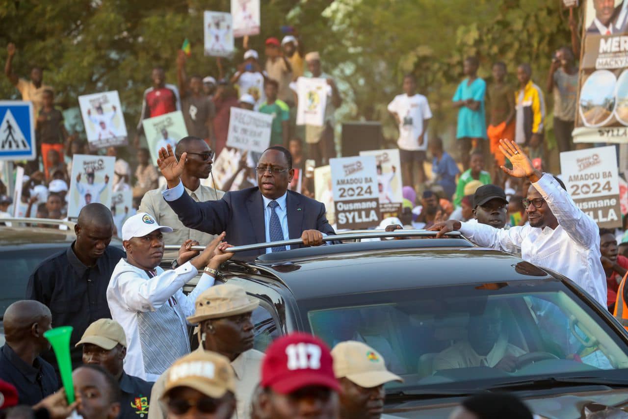Tournée économique : L’arrivée de Macky Sall à Kédougou (Photos)