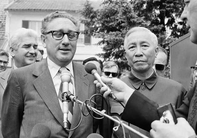 Décès de Henry Kissinger à 100 ans : Une vie controversée qui a façonné la politique mondiale