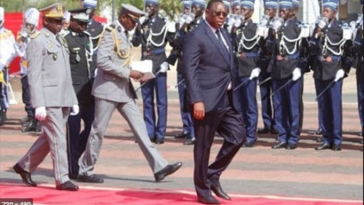 Sénégal: Macky Sall, entre adieux émouvants aux Forces armées et bilan élogieux de sa présidence