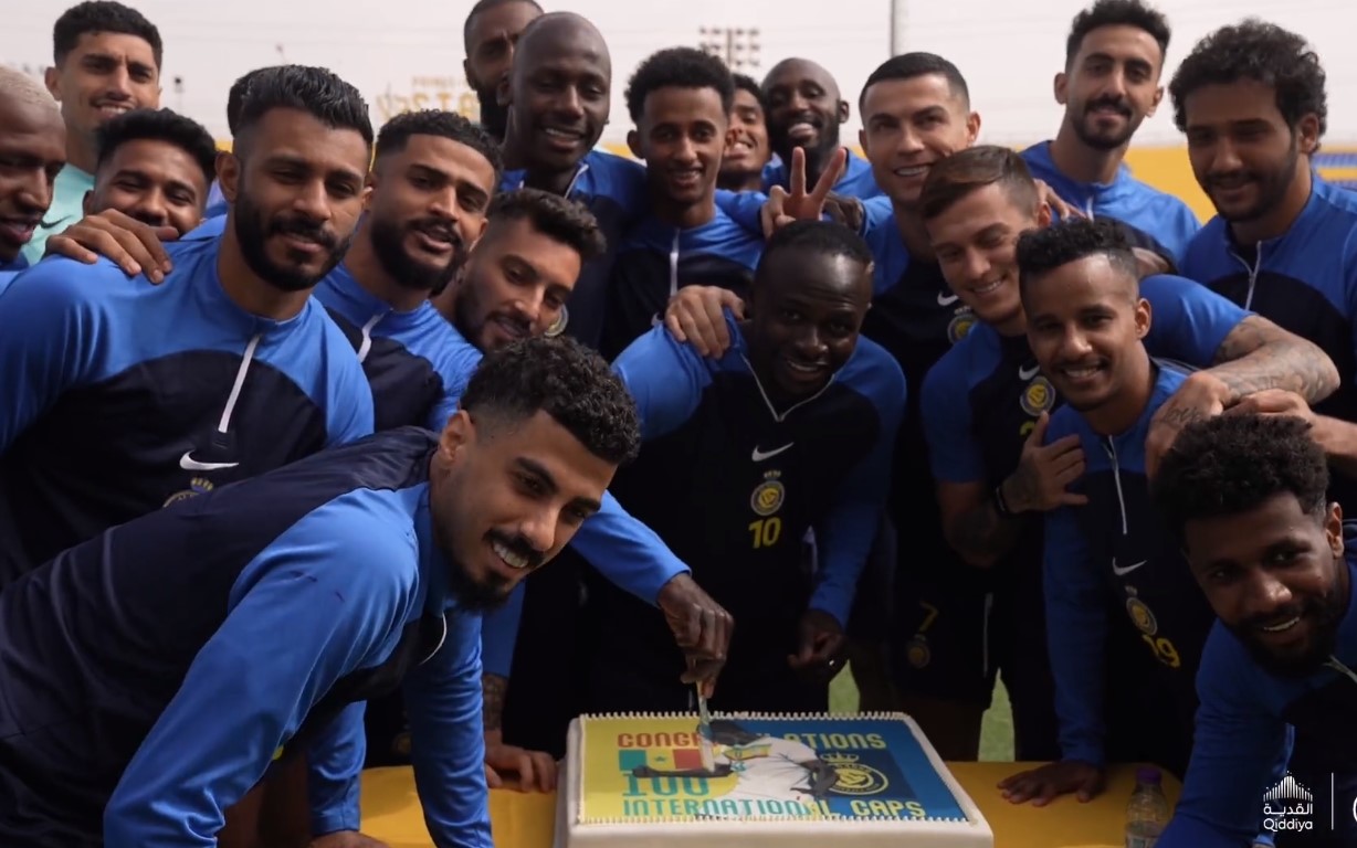 Foot – 100 sélections: La surprise des joueurs d’Al Nassr à Sadio Mané (Vidéo)