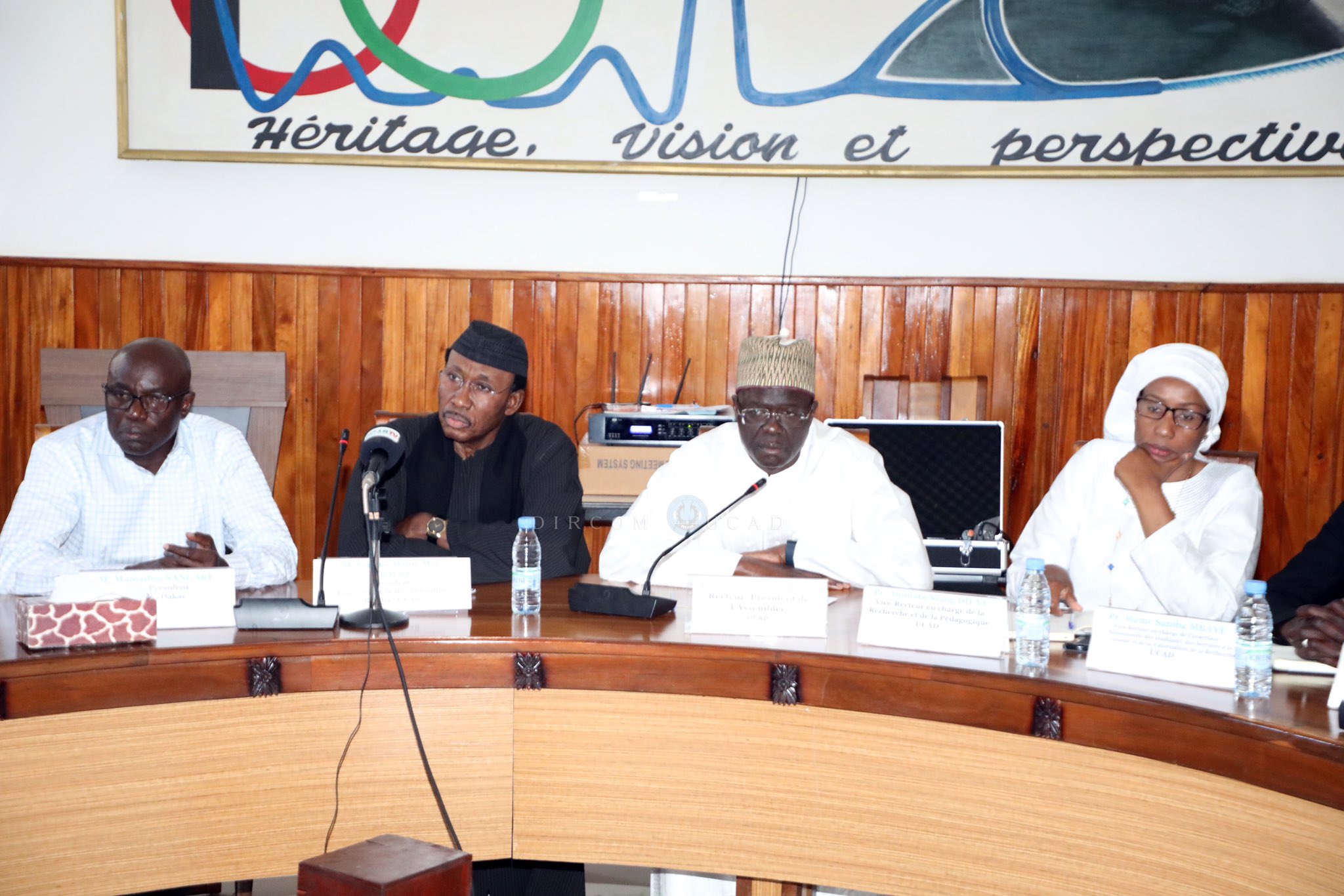 Convention Universitaire : L’Ucad et l’Université Cheikh Ahmadou Bamba (UCAB) unissent leurs forces …