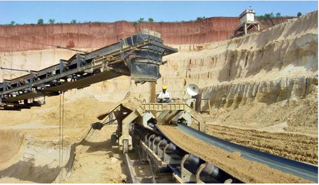 Phosphate de chaux : « Permis de complaisance au frère d’un ex-ministre? », GMS interpelle…