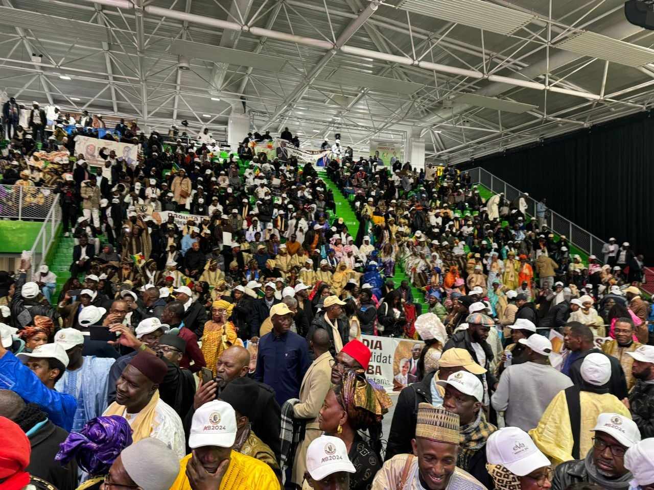 Meeting de Amadou BA à Asnières (France): La Diaspora promet une victoire au 1er tour (photos)