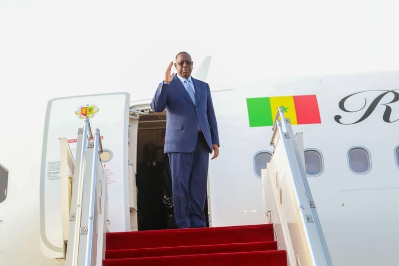 Macky Sall quitte Dakar pour se rendre à Brazzaville puis au Qatar…