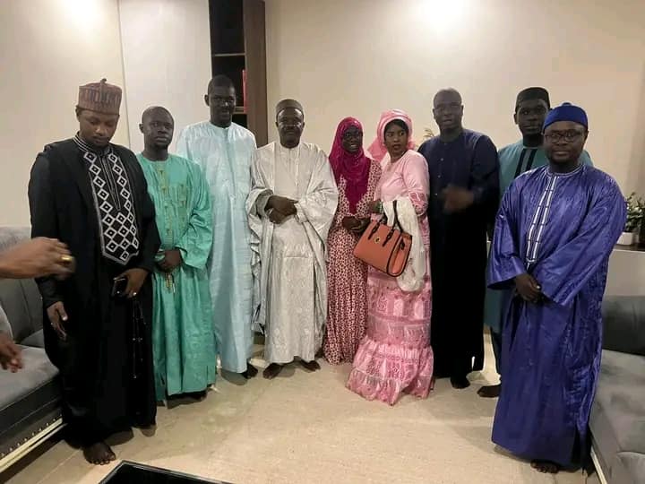 Visite de courtoisie : Le mouvement des « Doomu Daara Patriotes » chez Sonko (Photos)