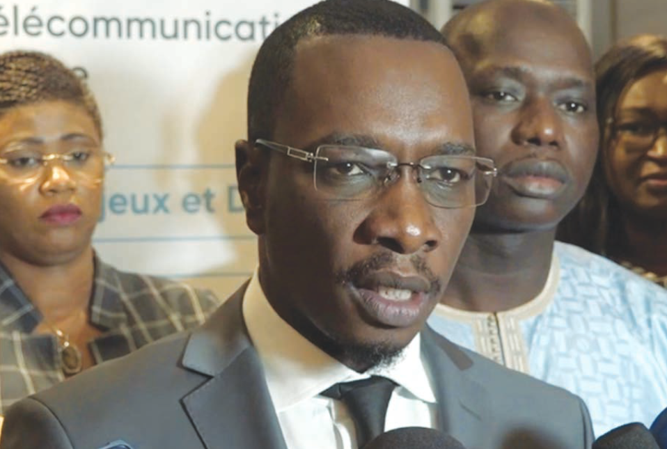 Le ministre de la Communication se dérobe face aux revendications du groupe de presse Walf