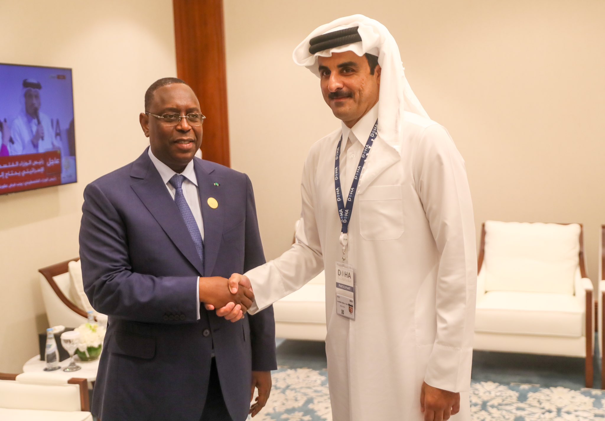 21e Forum de Doha : Rencontre entre le Président Macky Sall et l’Émir du Qatar, Tamim Al Thani (Photos)