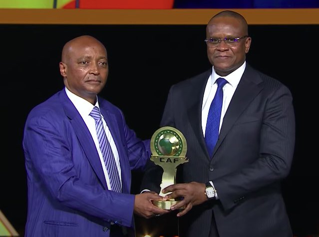 Prix d’Excellence du Président de la CAF : Macky Sall exprime sa gratitude à Patrice Motsepe …