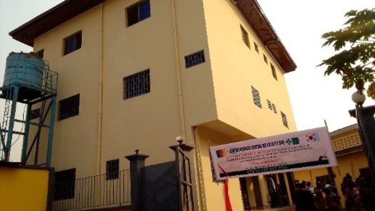 (8) Photos – Corée du Sud : Un hôpital camerounais rénové par la générosité sud-coréenne
