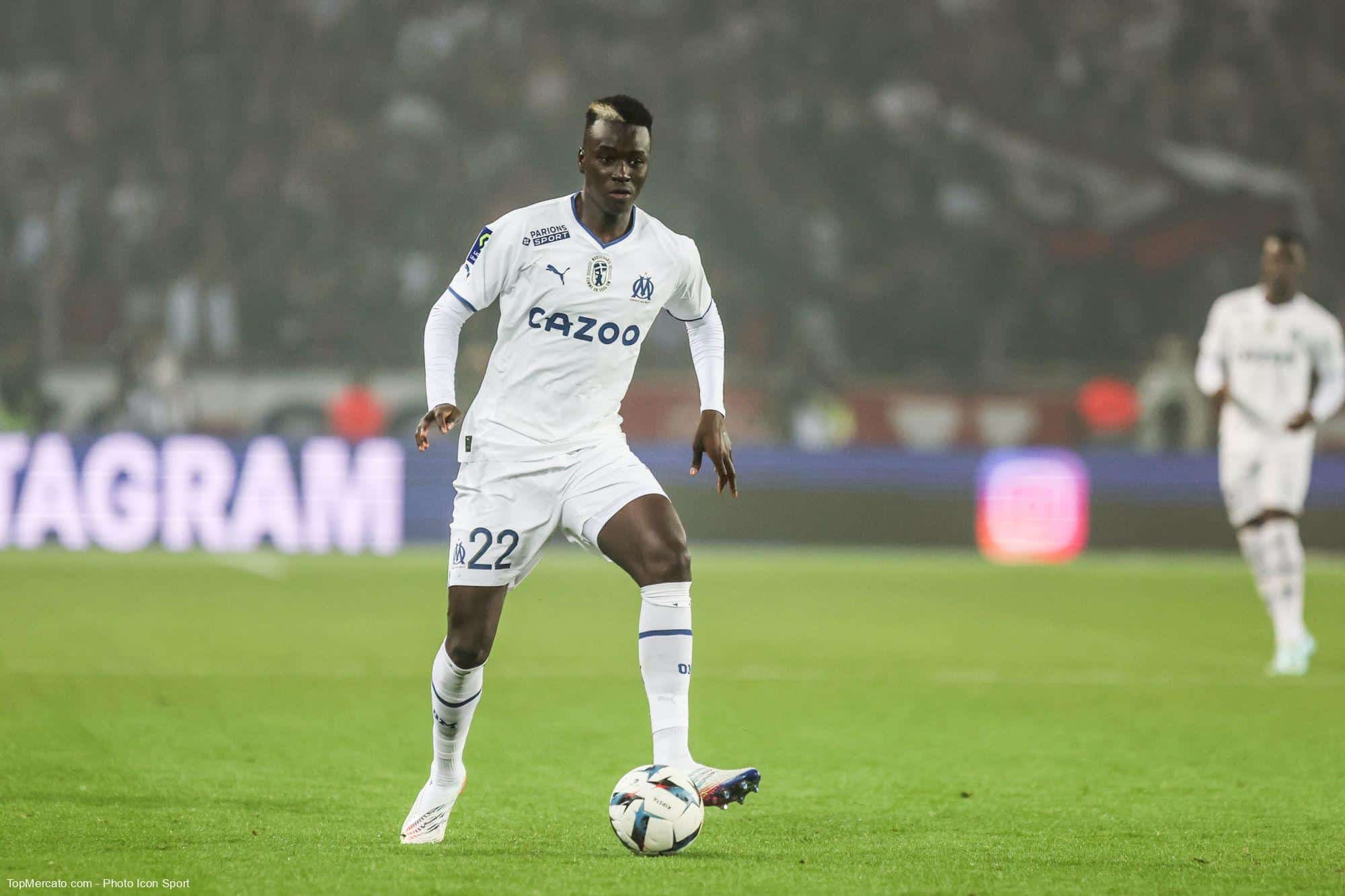 Pape Gueye face à un dilemme contractuel à l’OM, l’issue reste incertaine