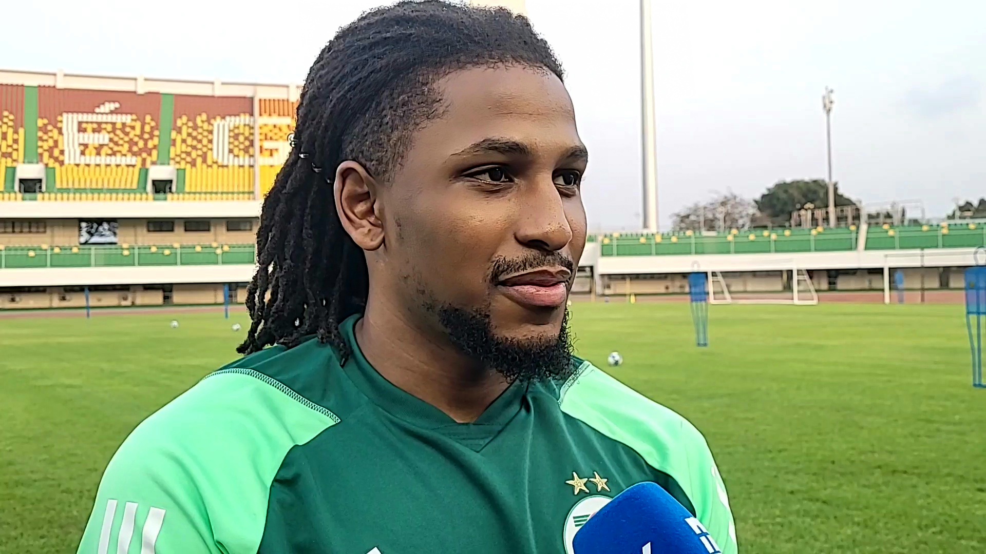 Yasser Larouci aborde sa première CAN sans promesses mais avec détermination